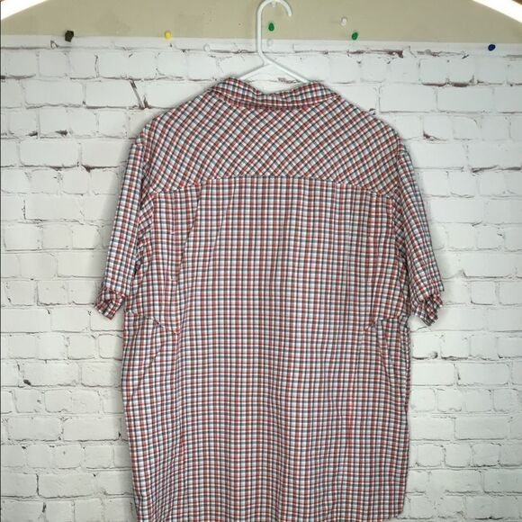 Columbia Men's‎ Plaid Omni-Shade Short Sleeve Button Up Shirt - Picture 12 of 16